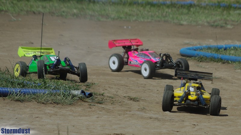 Półfinały w klasie IC-8 Buggy