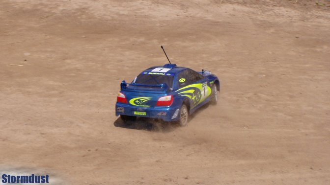 Andy modelem HPI RS4 Rally napędzanym Mambą Max 5700