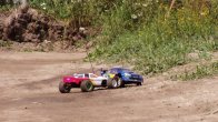 Traxxas Rustler i Kyosho Pure Ten Alpha