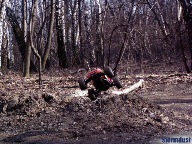 Jarek modelem Traxxas Rustler