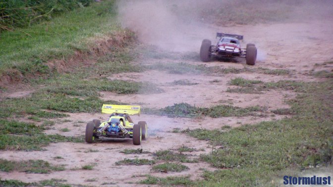 Buggy LRP vs. truggy Jammin' X2 CRT