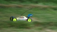 Maciolus modelem Team Associated B44